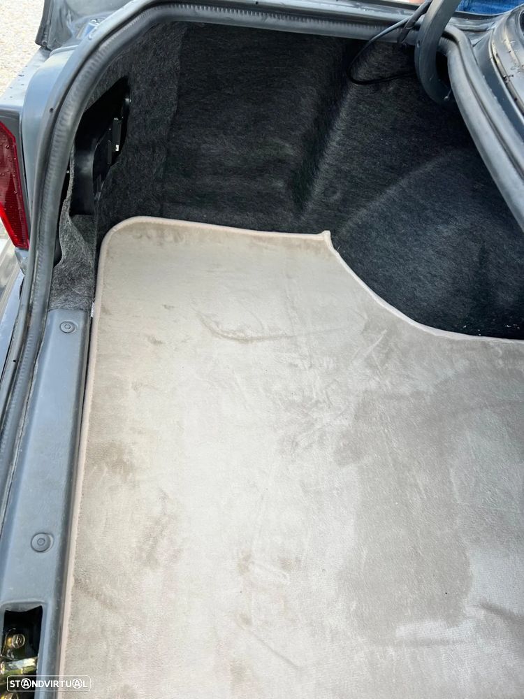 Mitsubishi Lancer 1300 GLXi - 29