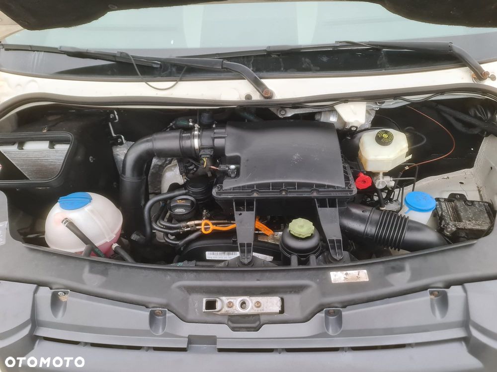 Volkswagen CRAFTER - 22