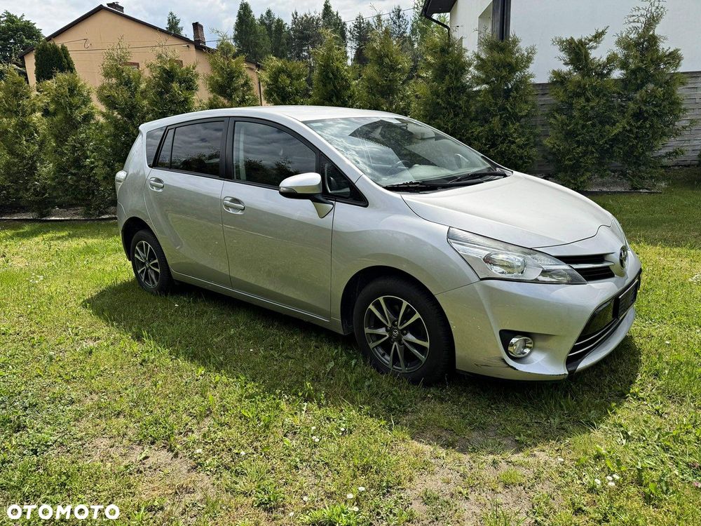 Toyota Verso 1.6 D-4D Premium 7os - 12