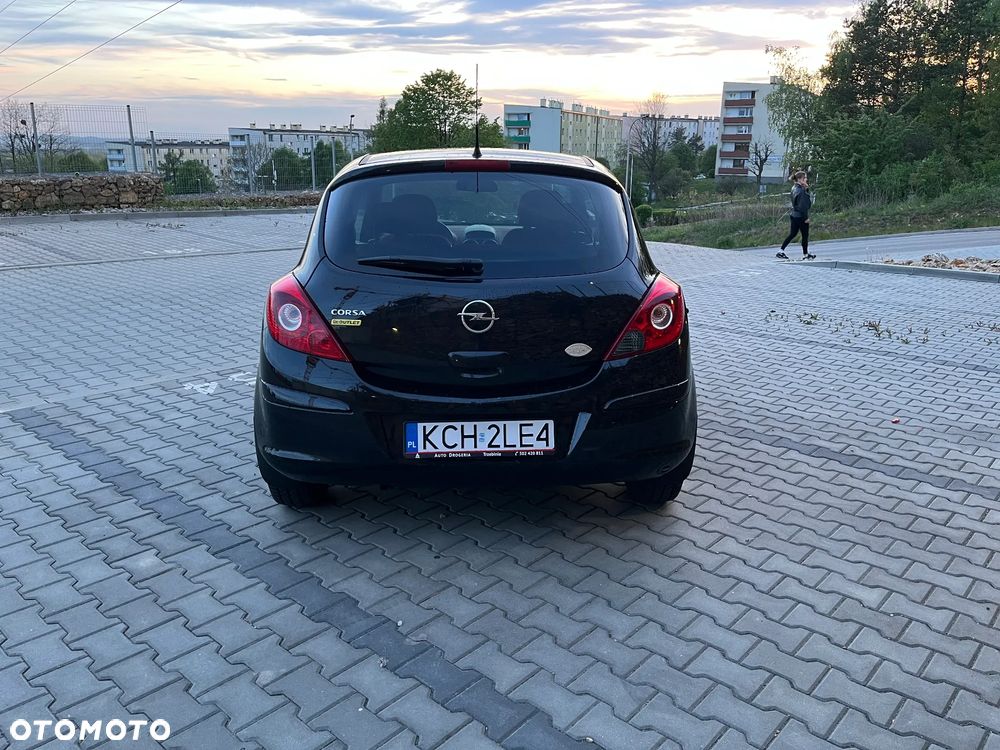 Opel Corsa 1.4 16V Enjoy - 5