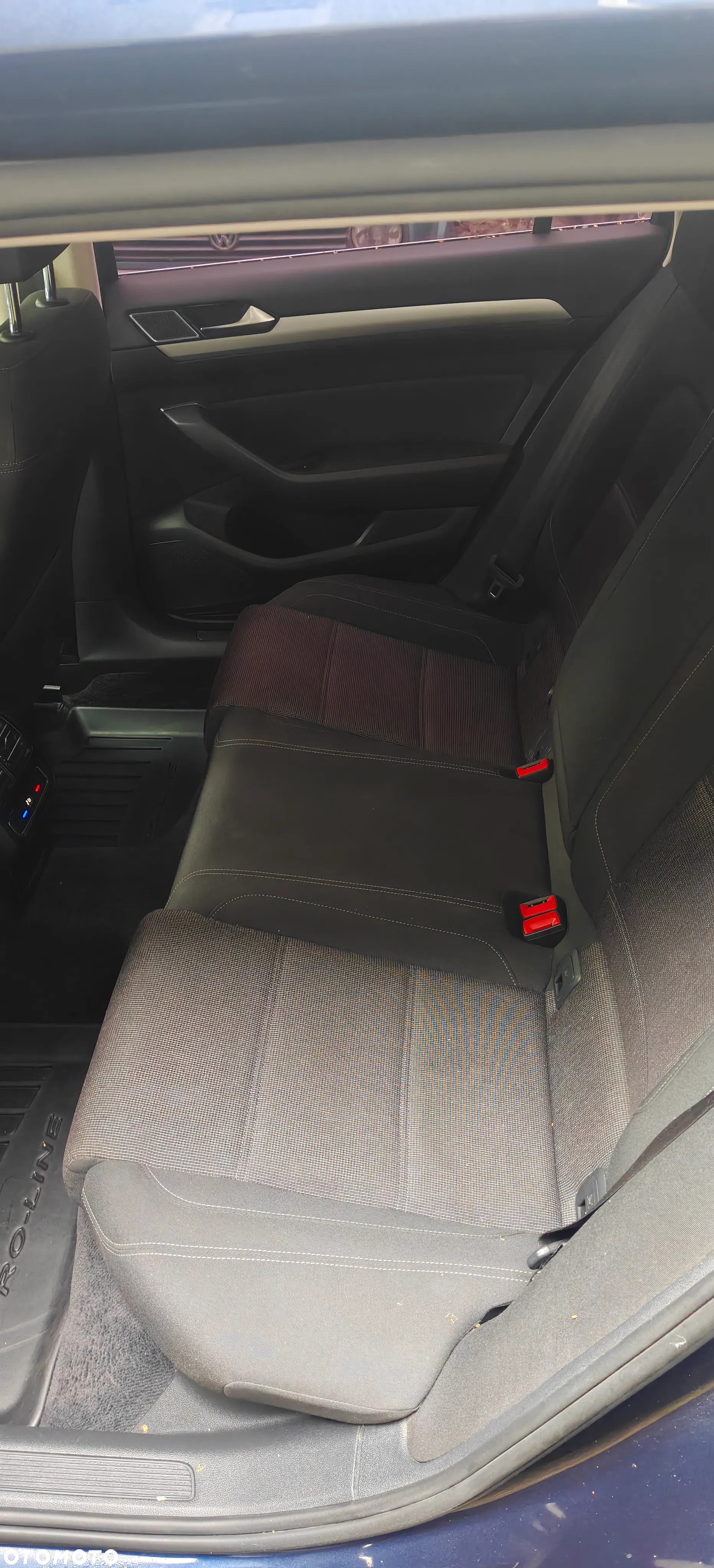 Volkswagen Passat 1.6 TDI BMT Comfortline - 7
