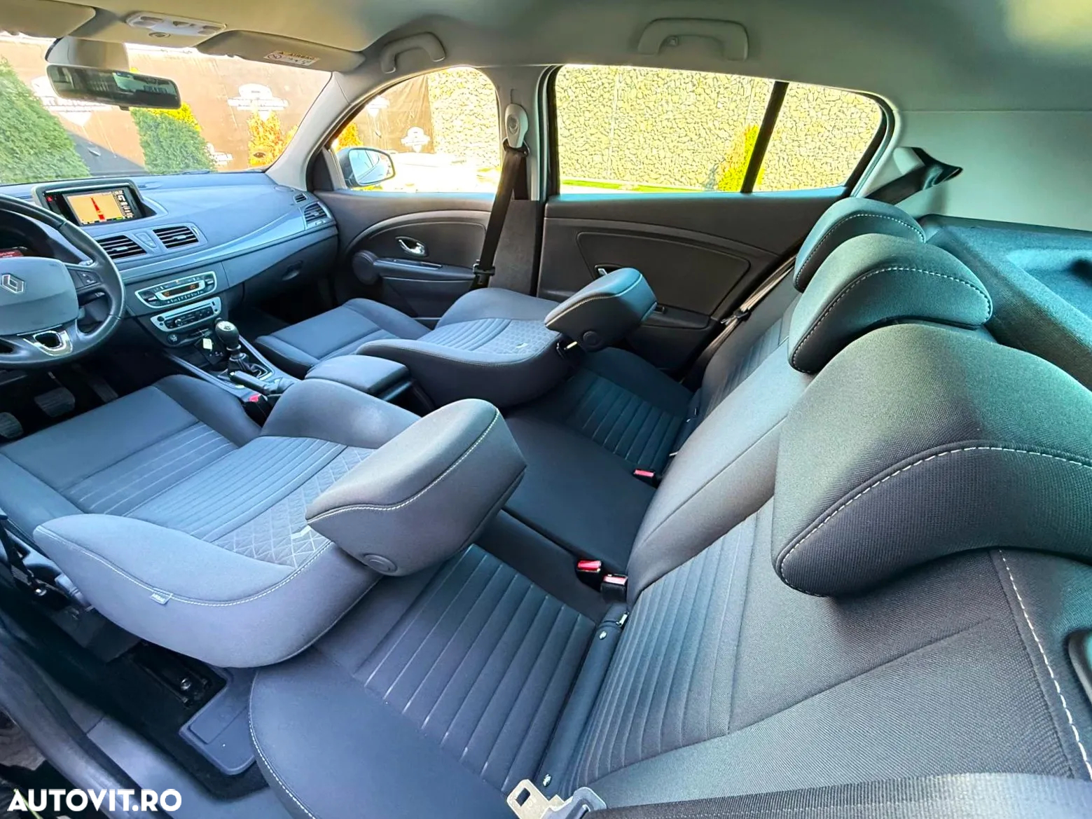 Renault Megane Grandtour ENERGY TCe 115 Start & Stopp LIMITED - 23