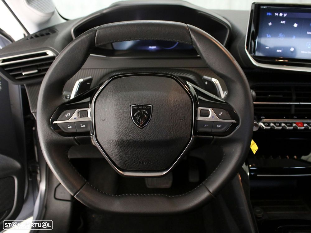 Peugeot 208 1.2 Hybrid Allure e-DCS6 - 12