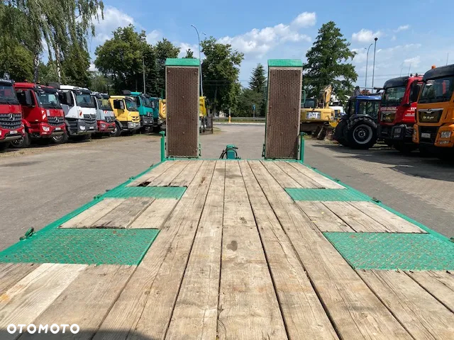 Müller-Mitteltal Platforma z najazdami , DMC 18000 kg,  ładowność 13900 kg - 12