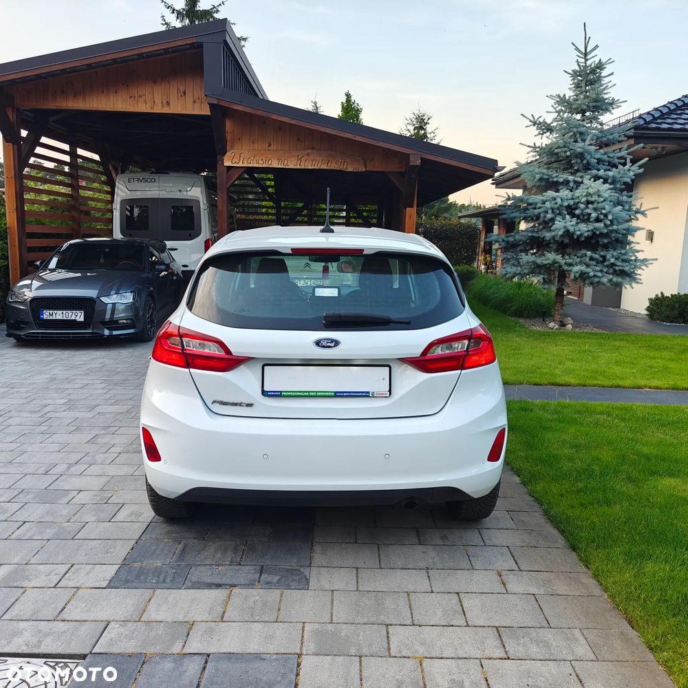 Ford Fiesta - 8
