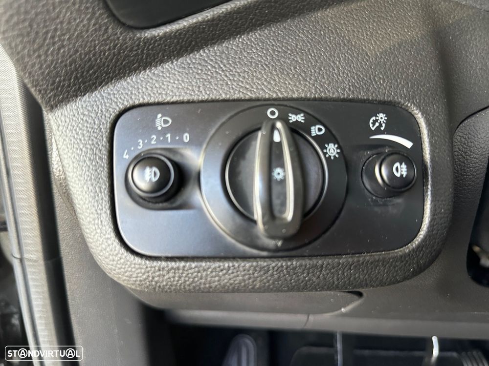 Ford C-Max 1.5 TDCi Titanium S/S - 10