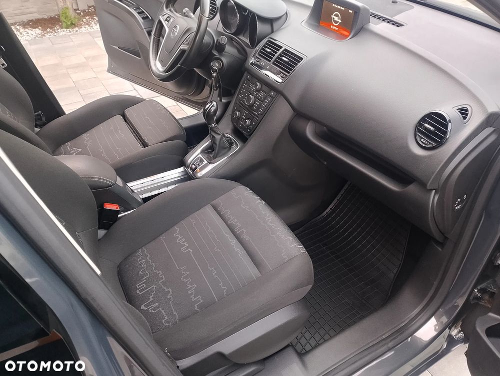 Opel Meriva - 23