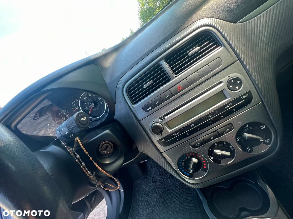 Fiat Grande Punto 1.4 8V - 10