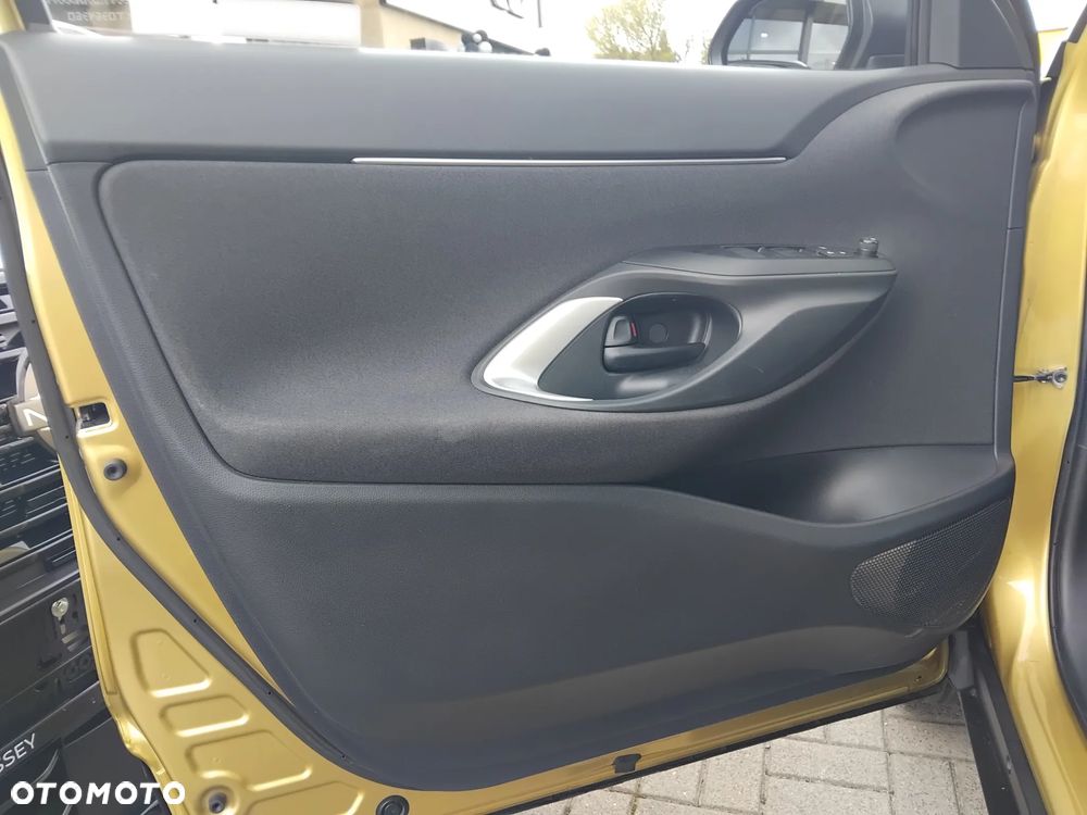 Toyota Yaris Cross Hybrid 1.5 Comfort - 18