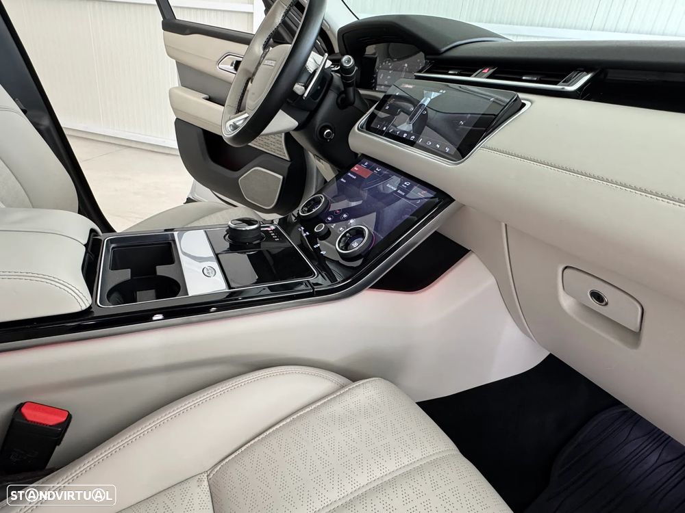 Land Rover Range Rover Velar P250 R-Dynamic - 36