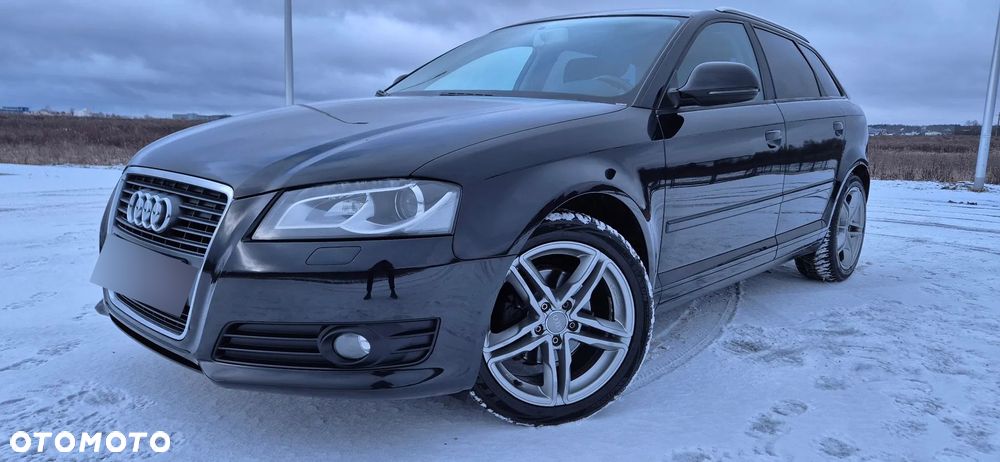 Audi A3 Sportback - 2