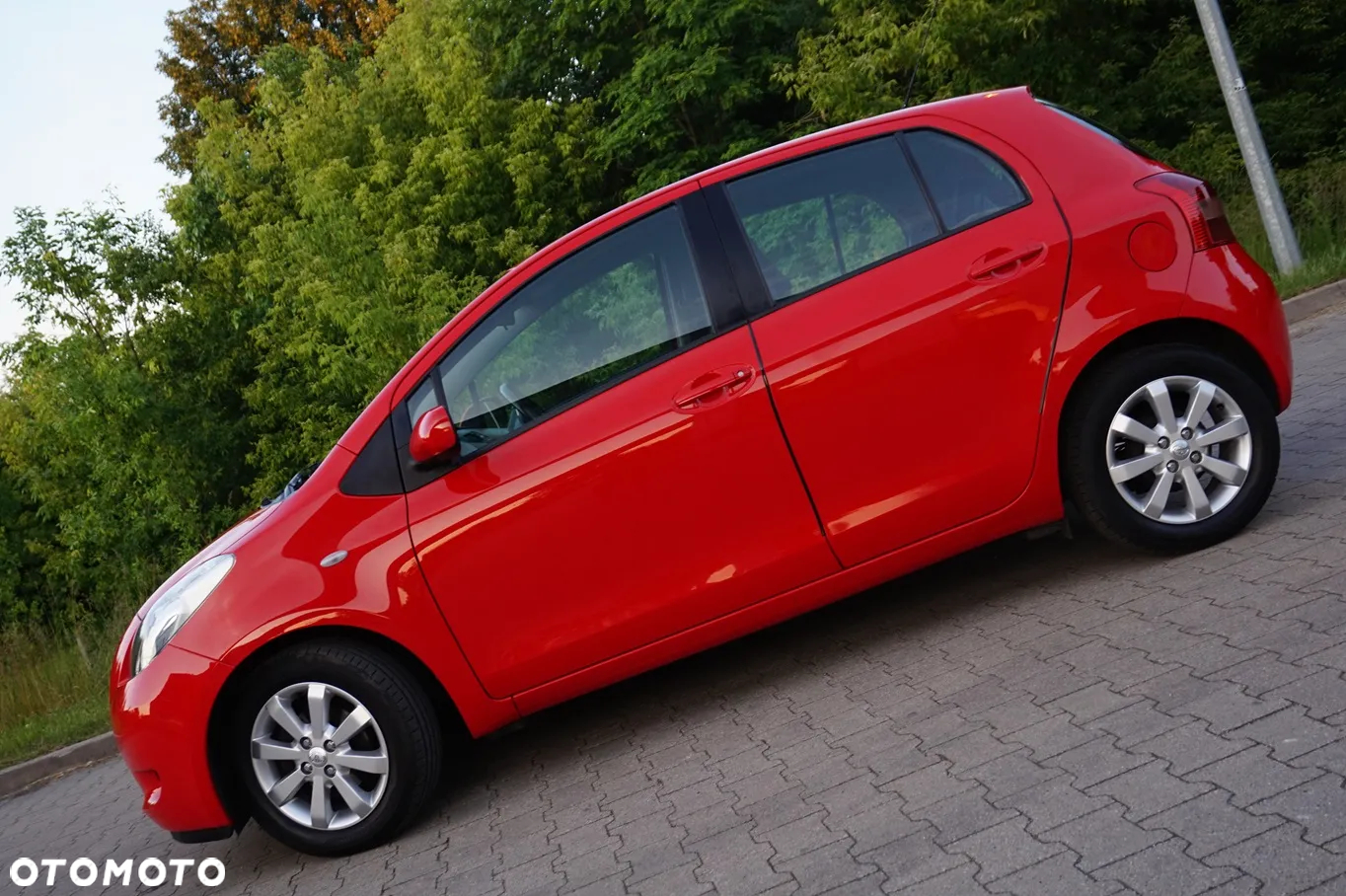 Toyota Yaris - 2