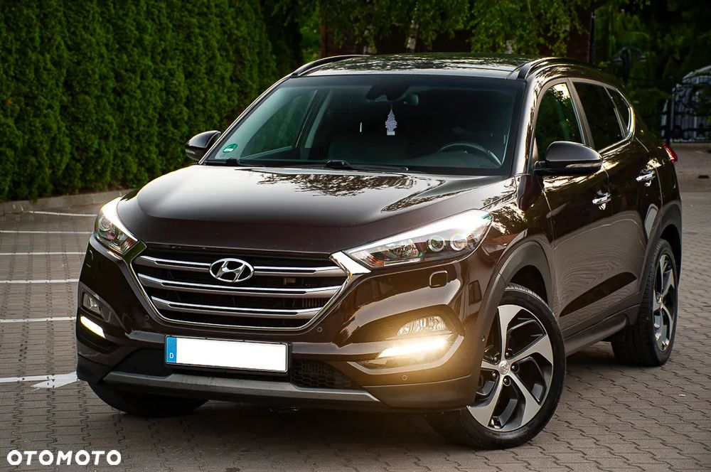Hyundai Tucson 2.0 CRDI 4WD Automatik Premium - 3