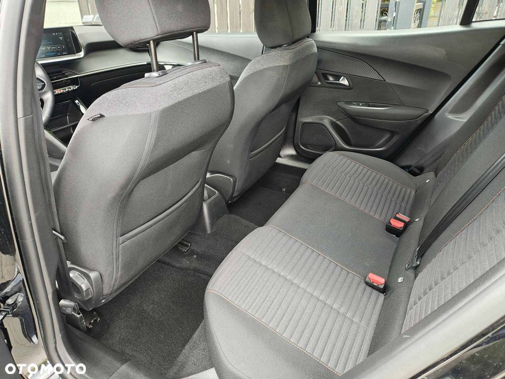 Peugeot 2008 1.2 PureTech Active Pack S&S EAT8 - 9