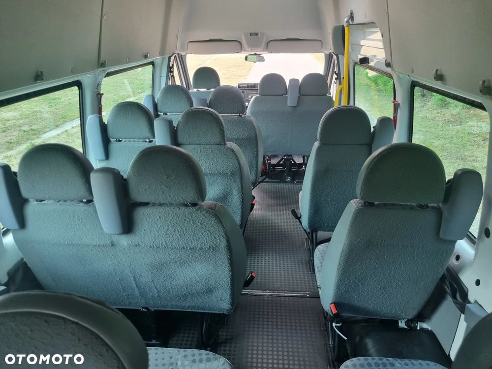 Ford Transit - 14