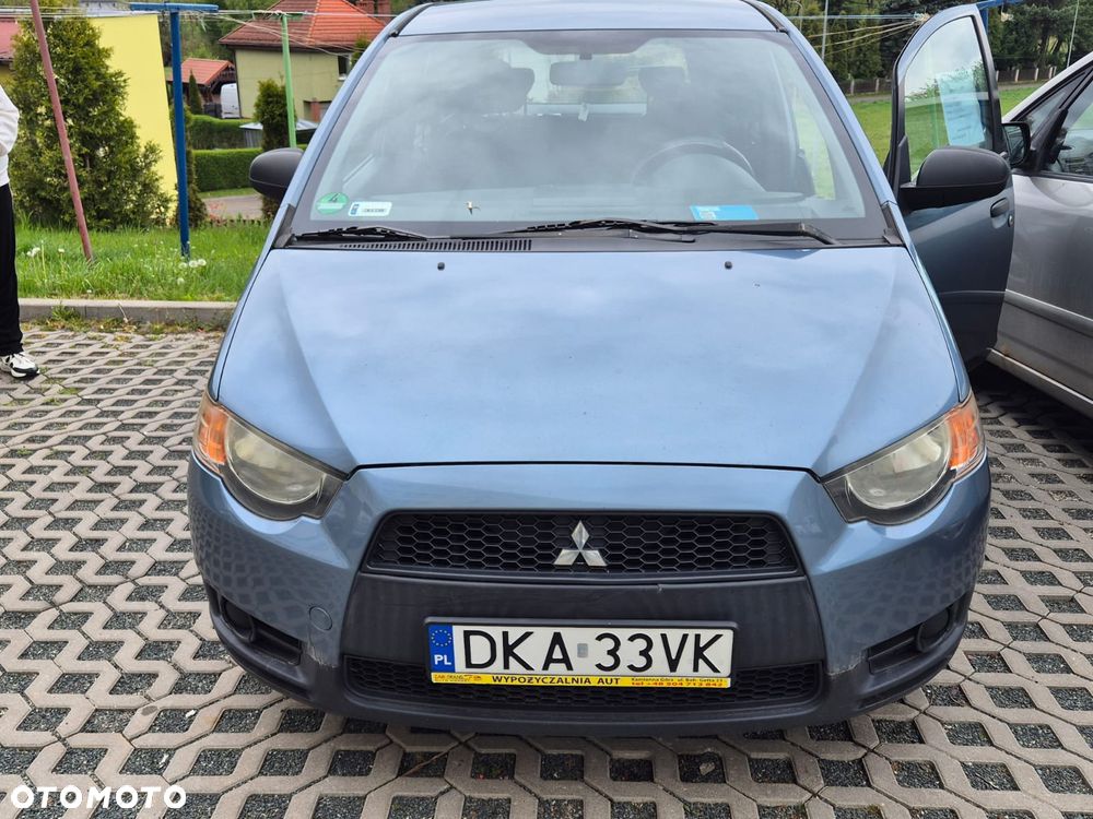 Mitsubishi Colt - 2