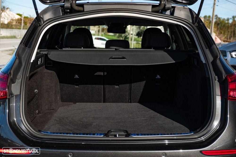 Mercedes-Benz C 300 d AMG Line - 46