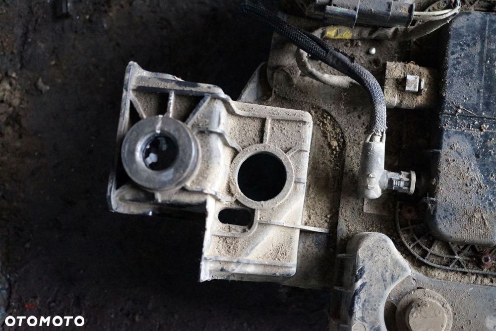 ZBIORNIK ADBLUE 308 II T9 1.6 HDI 100KM 12674101 12678023 PEUGEOT 2013-2015 - 4