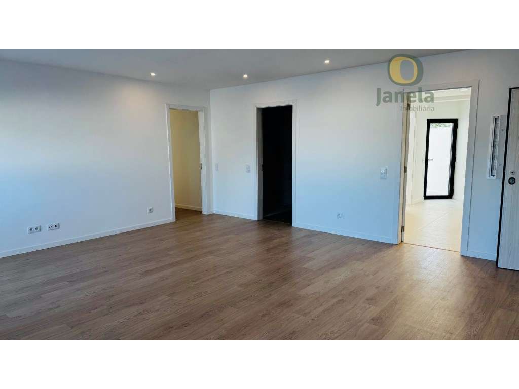Fantástico apartamento NOVO com terraço de 40,58 m2, no centro da Vila - Grande imagem: 4/49