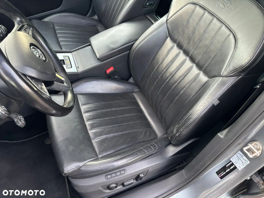 Skoda Superb 2.0 TDI L&K - 11