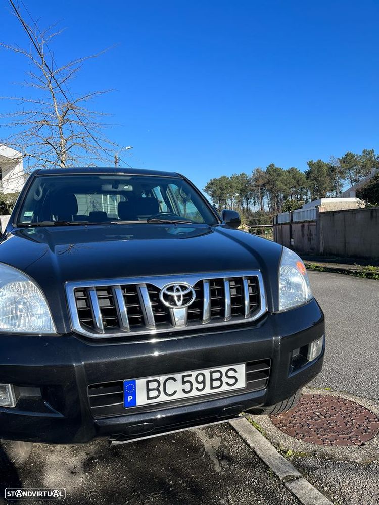 Toyota Land Cruiser Prado - 5