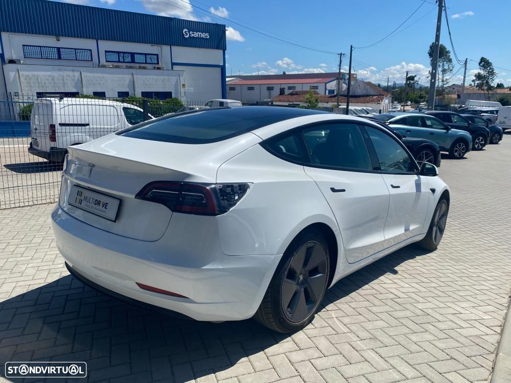 Tesla Model 3 Standard RWD Plus - 3