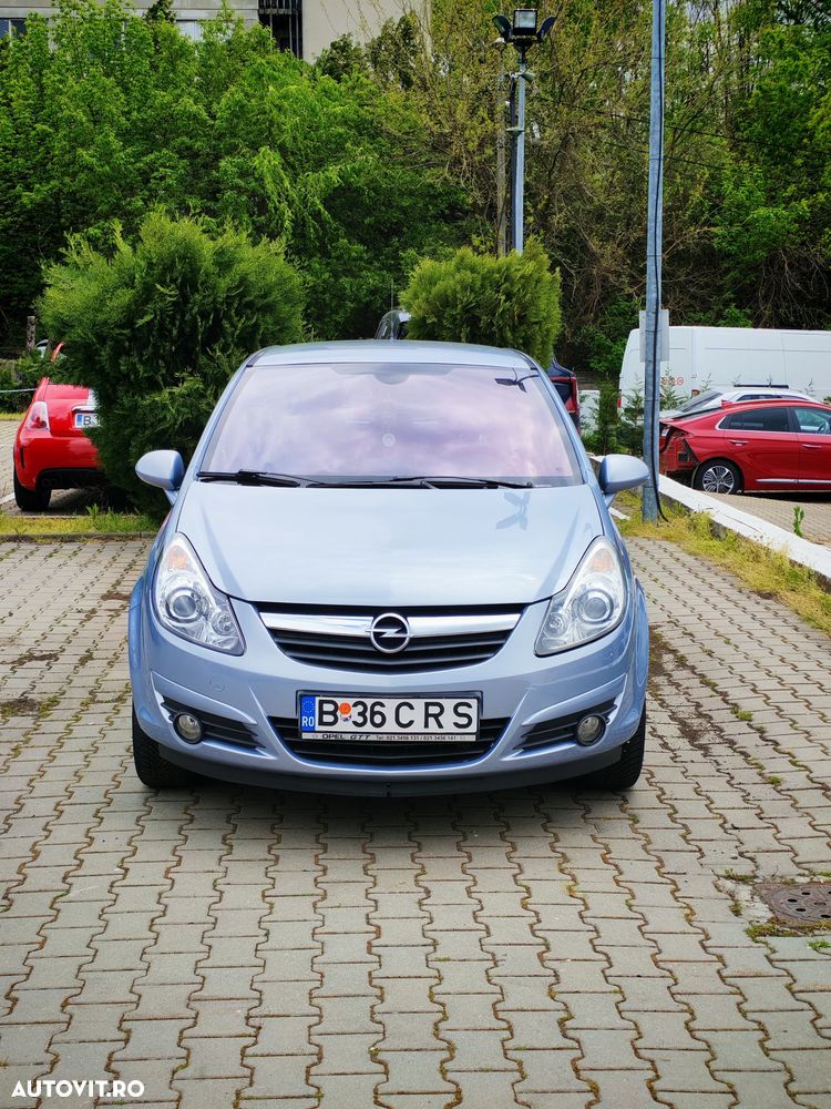 Opel Corsa Cosmo - 1