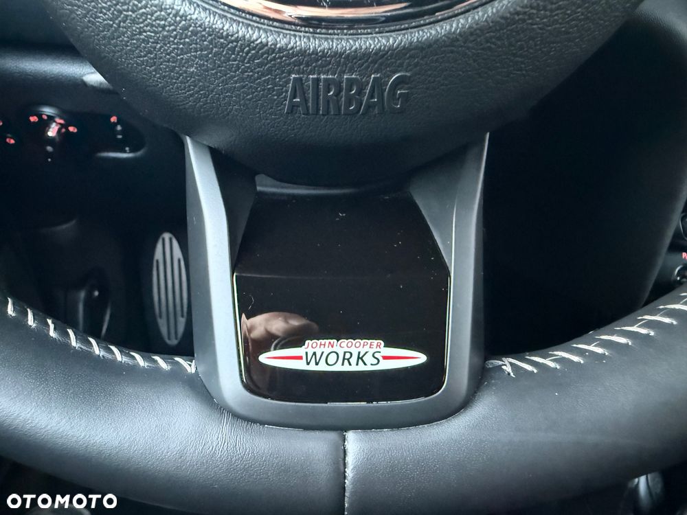 MINI Cooper John Works Trim - 26