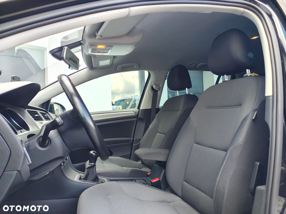 Volkswagen Golf 1.6 TDI BlueMotion Trendline - 38