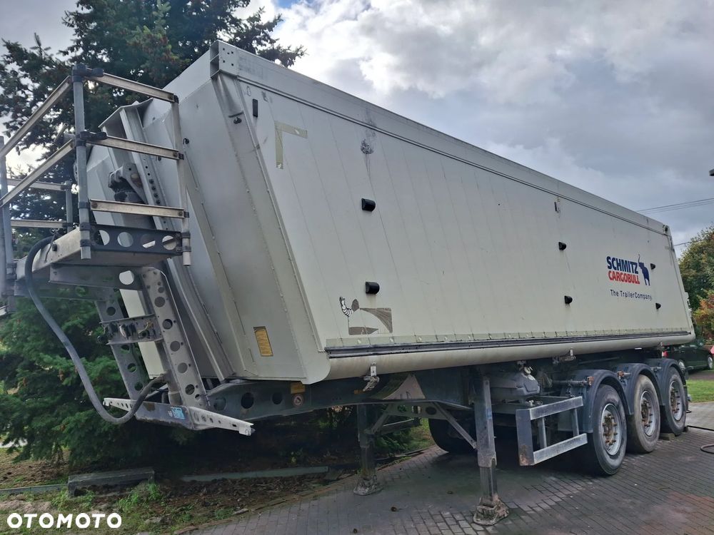 Schmitz Cargobull - 1