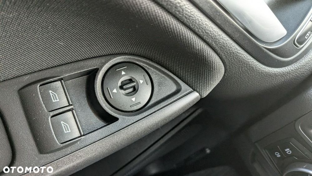 Ford Focus - 27