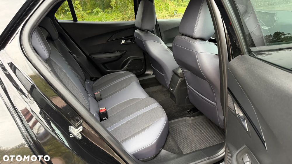 Peugeot 2008 1.2 PureTech Allure Pack S&S - 18