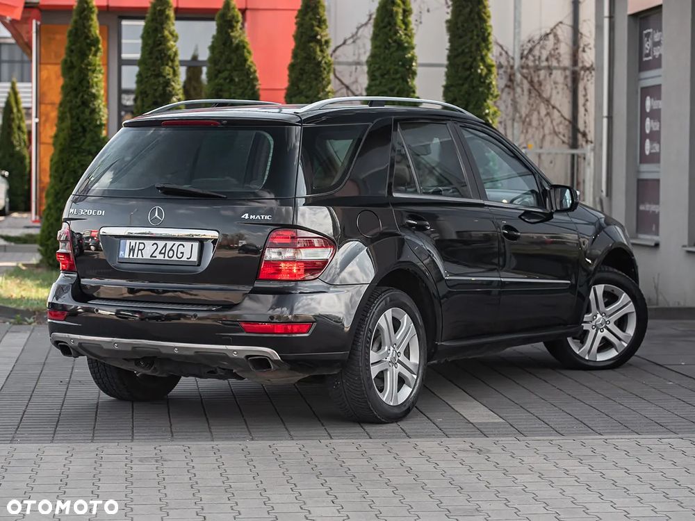 Mercedes-Benz ML 320 CDI 4-Matic - 9