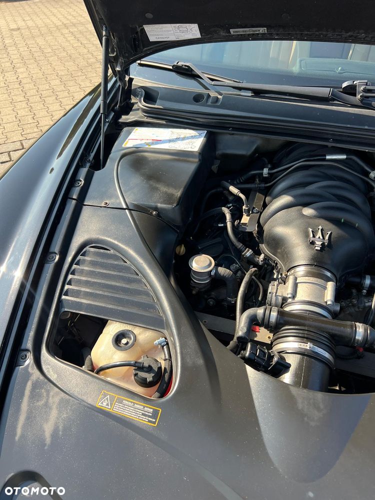 Maserati Quattroporte Executive GT Automatic - 2