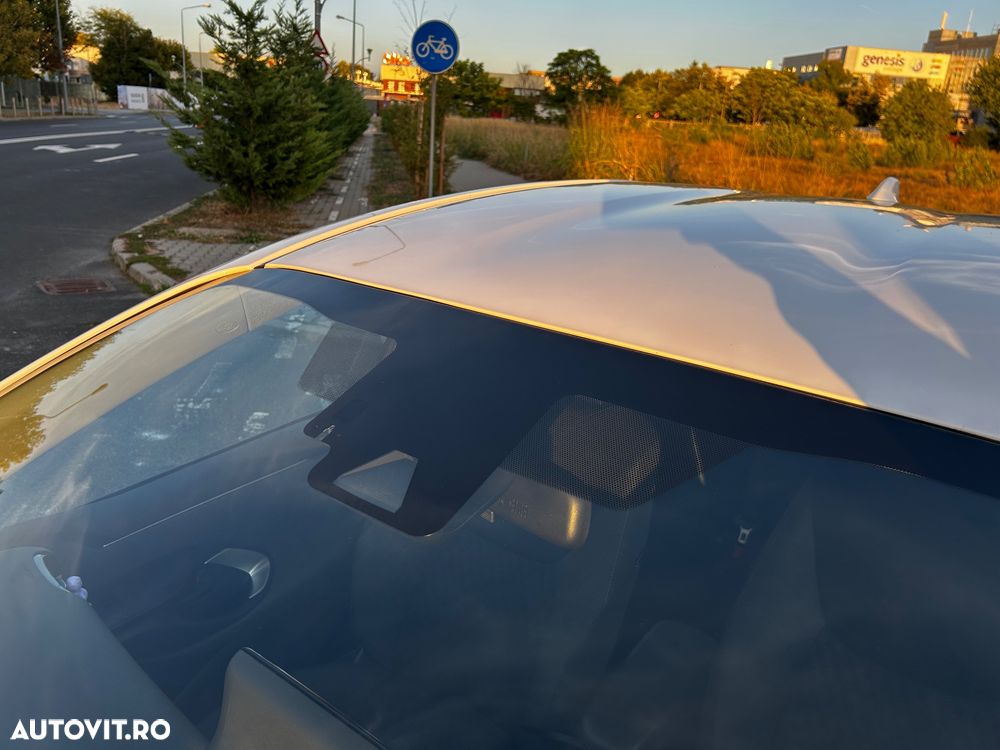 Toyota Yaris - 7
