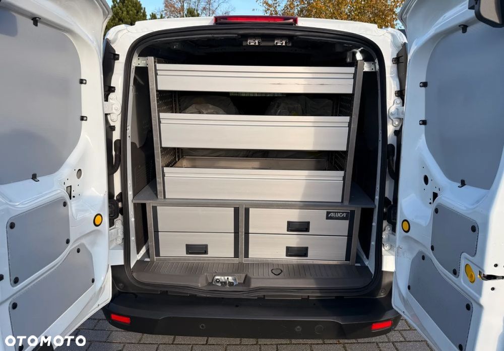 Ford Transit Connect - 20