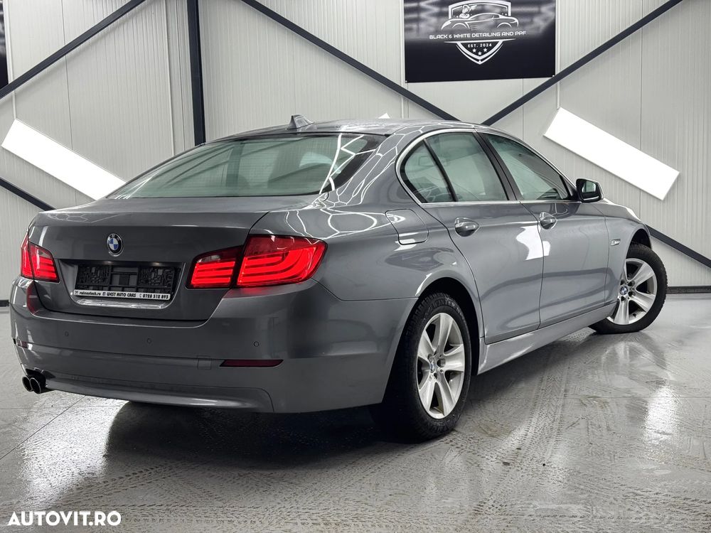 BMW Seria 5 525d Sport-Aut. - 13