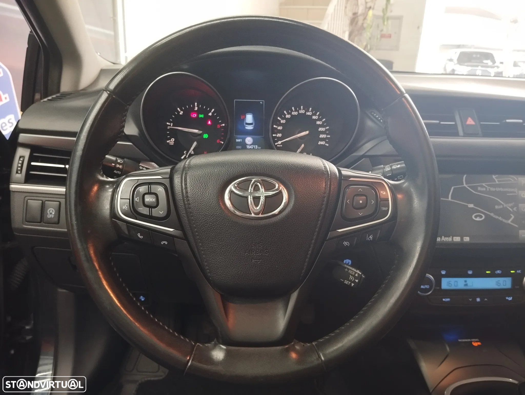 Toyota Avensis Touring Sports 1.6 D-4D - 19
