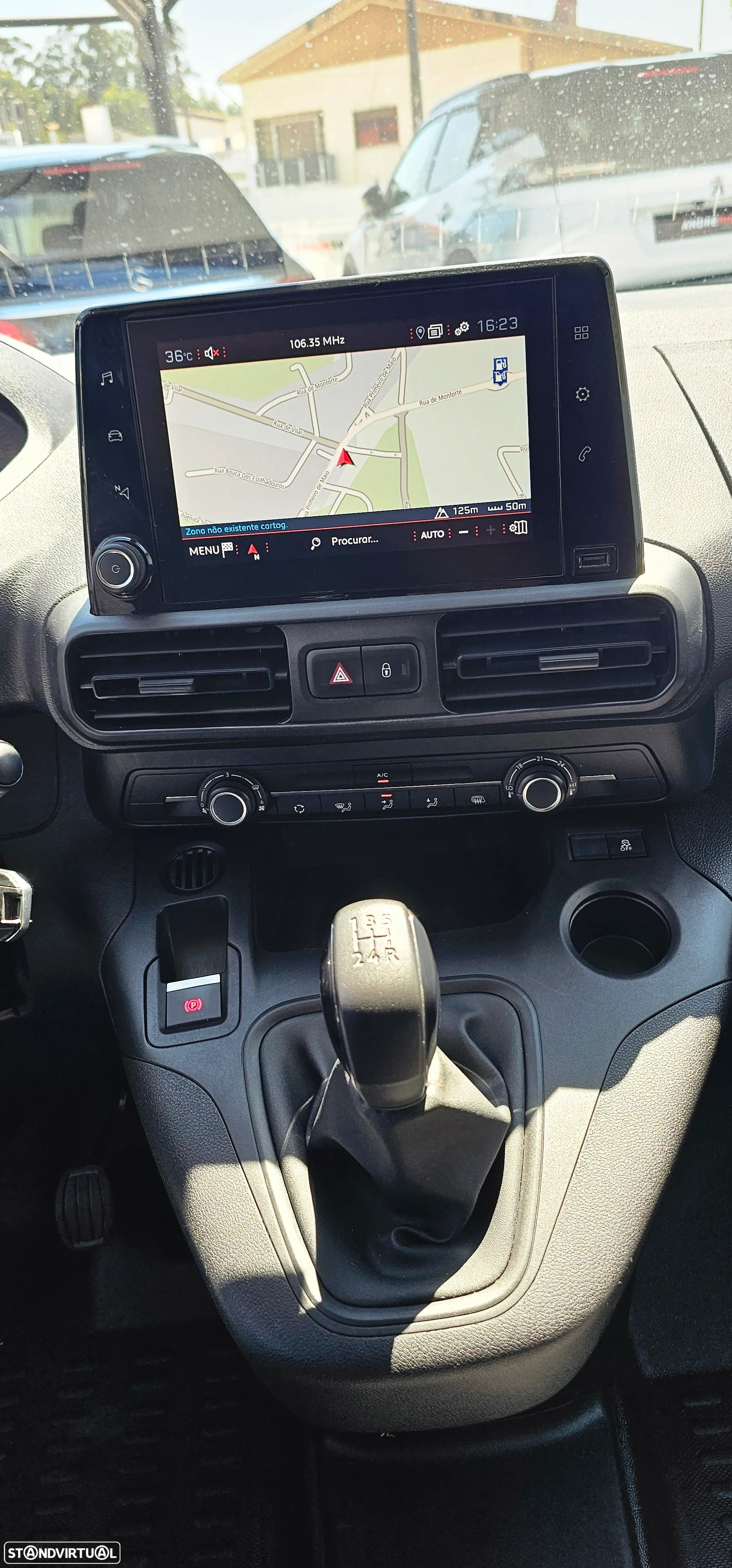 Peugeot Partner BlueHdi - 13