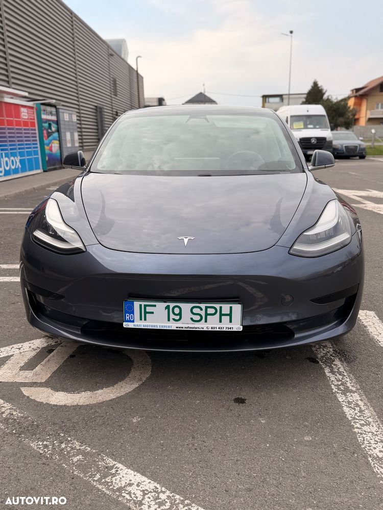 Tesla Model 3 Standard Reichweite Plus Hinterradantrieb - 10