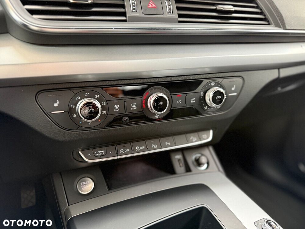 Audi Q5 Sportback - 36