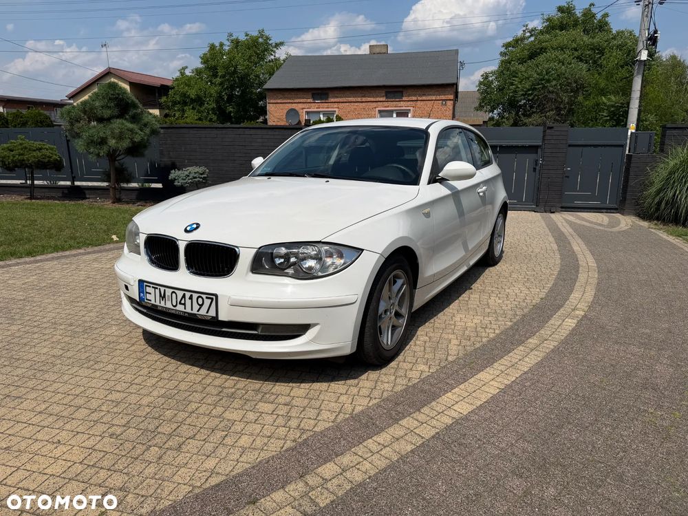 BMW Seria 1 116i - 4