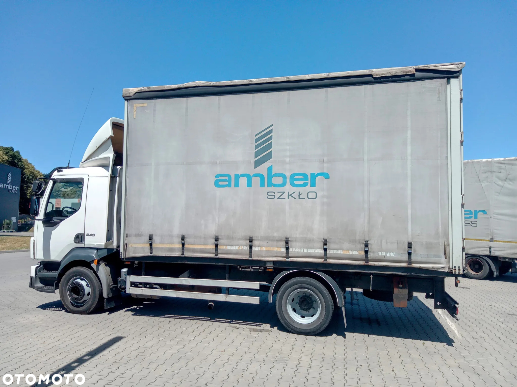 Volvo FL 4XR3 - 11