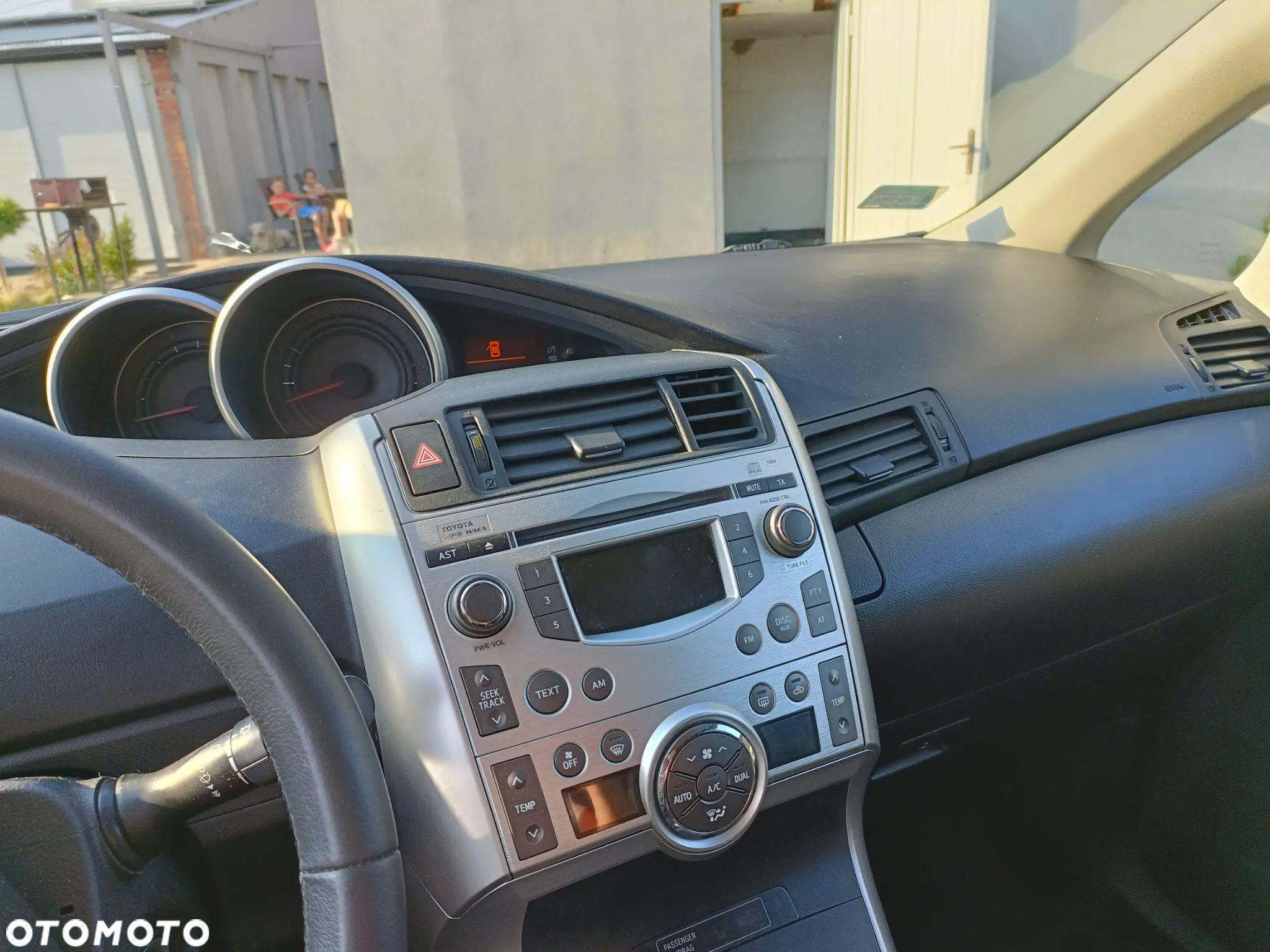 Toyota Verso 2.0 D-4D Premium - 11