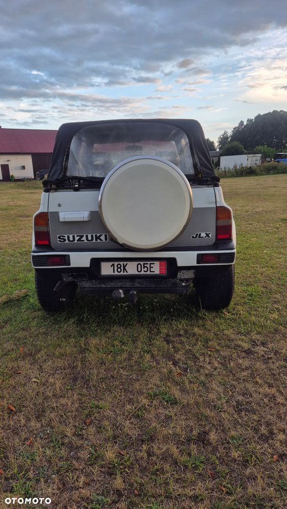 Suzuki Vitara - 22