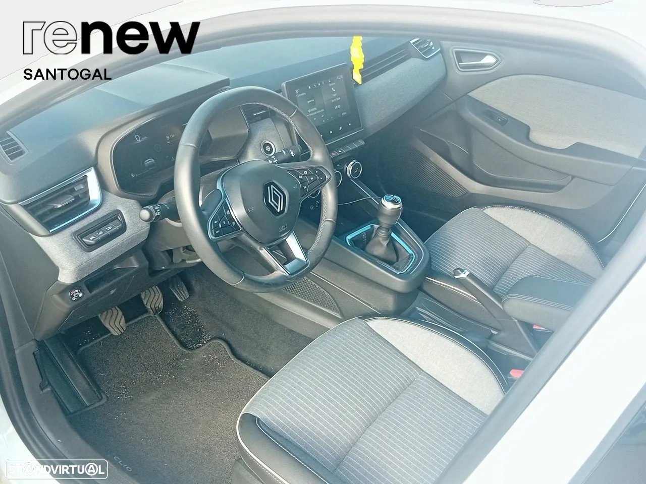 Renault Clio 1.0 TCe Techno Bi-Fuel - 12