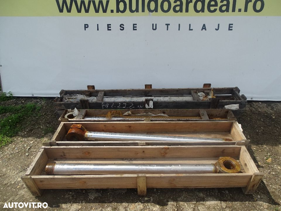 Tije cilindrii hidraulici Noi diferite dimensiuni - 9