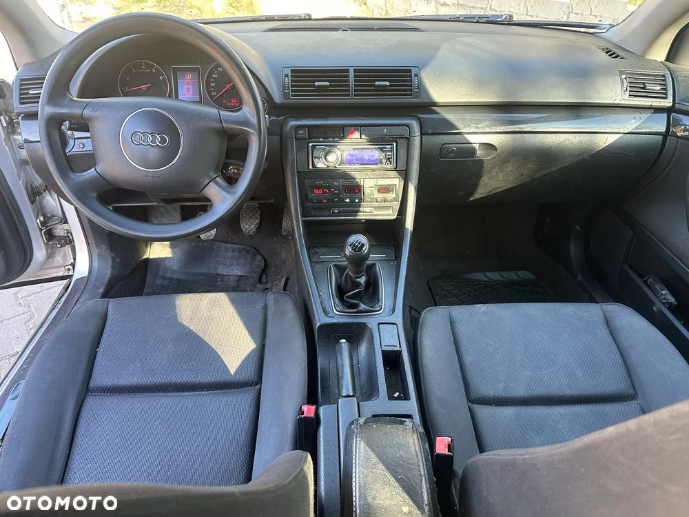 Audi A4 Avant 1.6 - 4