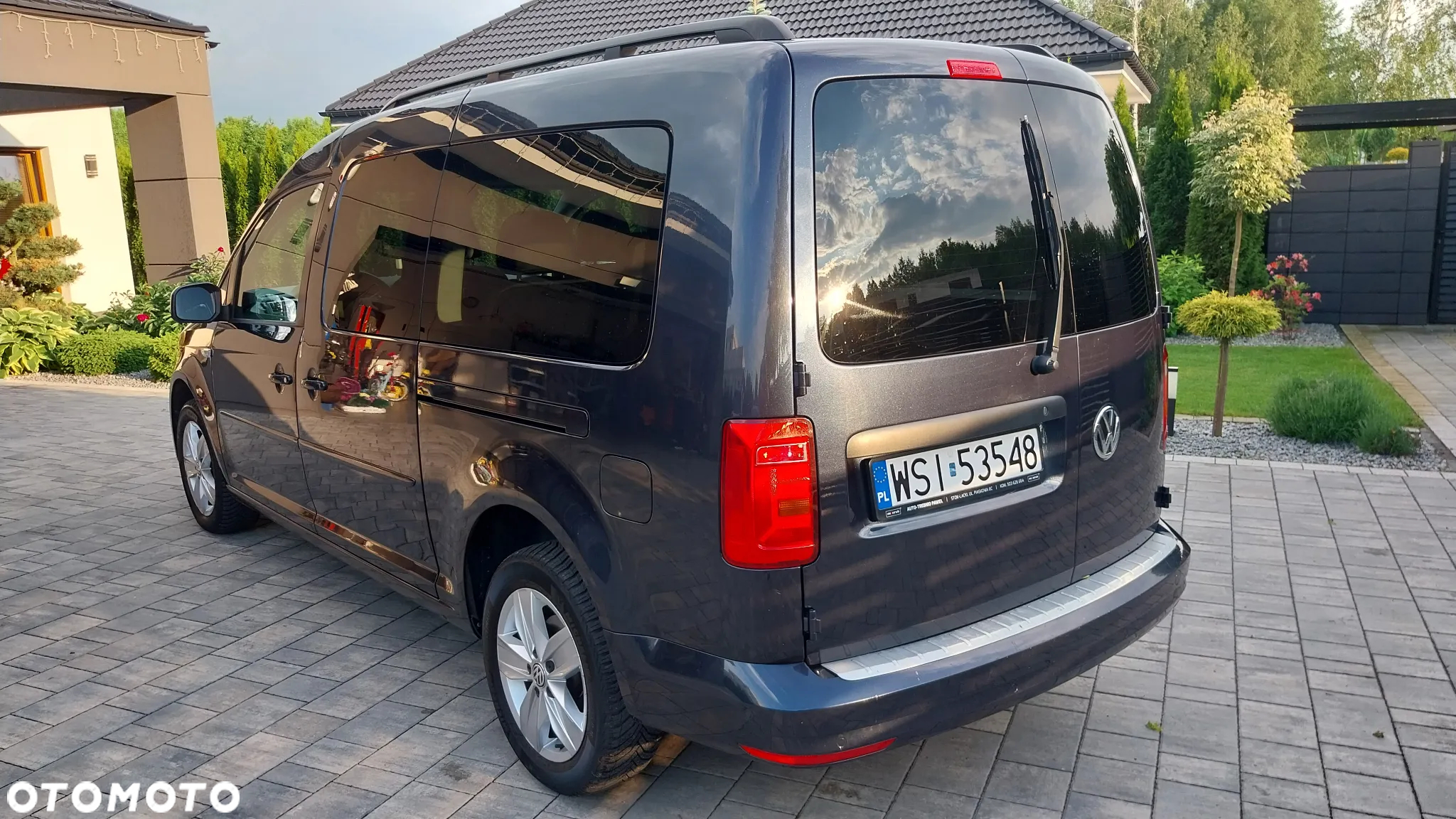 Volkswagen Caddy Maxi 2.0 TDI Highline DSG - 13