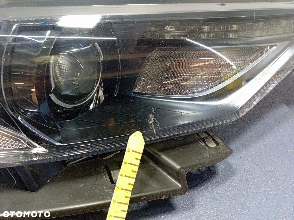 MASERATI LEVANTE REFLEKTOR PRAWY PRZÓD LAMPA PRZEDNIA XENON LED 670034638 - 8
